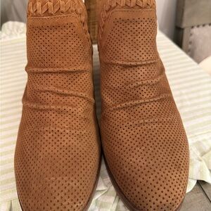Vince Camuto Palmina Tan Ankle Booties